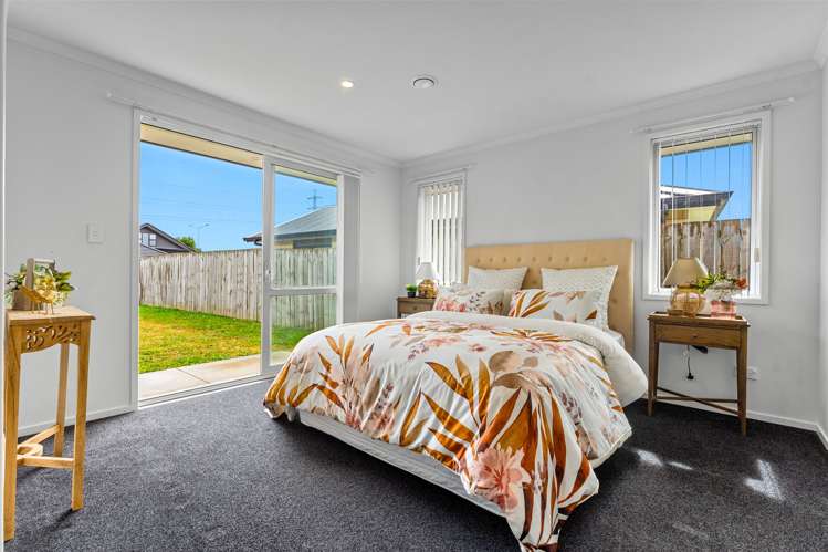 6 Dumas Place Rosehill_22