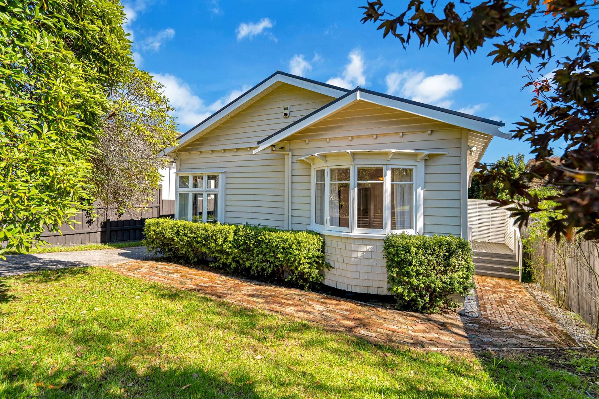 1a Tutuki Street Waterview_0