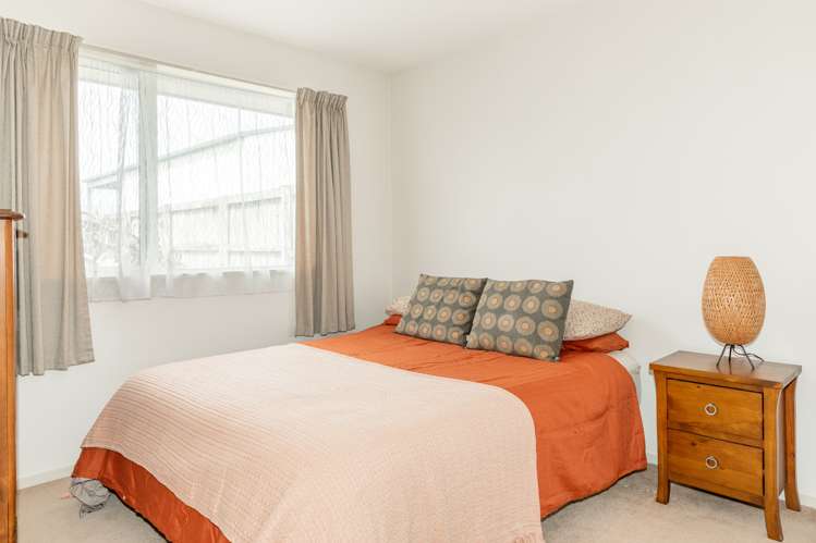 2/98 Derby Street Westport_8