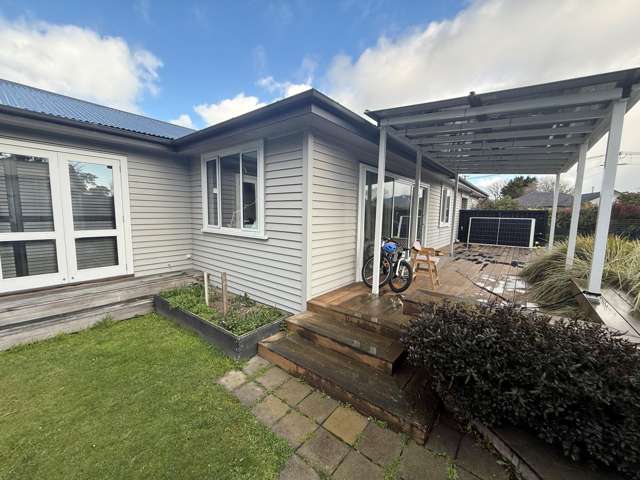 10 Walnut Avenue Strowan_2