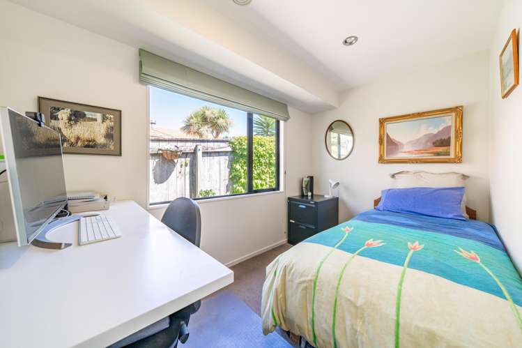 5 Ormrod Grove Riverstone Terraces_18