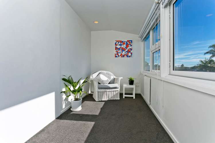 4/11 Sanders Avenue Takapuna_14