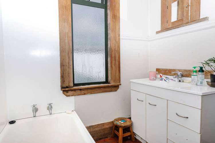 245 High Street Dannevirke_14