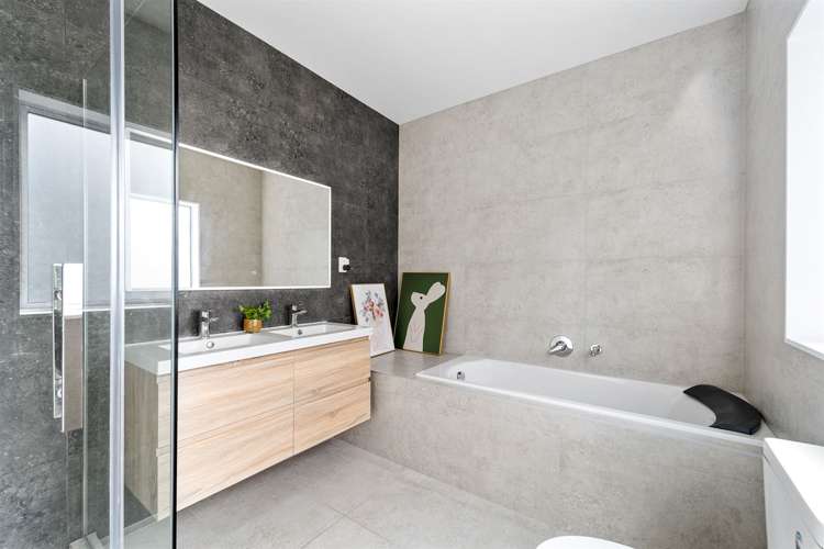 7 Marlin Street West Harbour_22