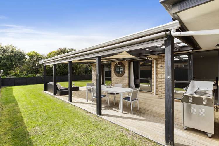 34 Norman Close The Gardens_15