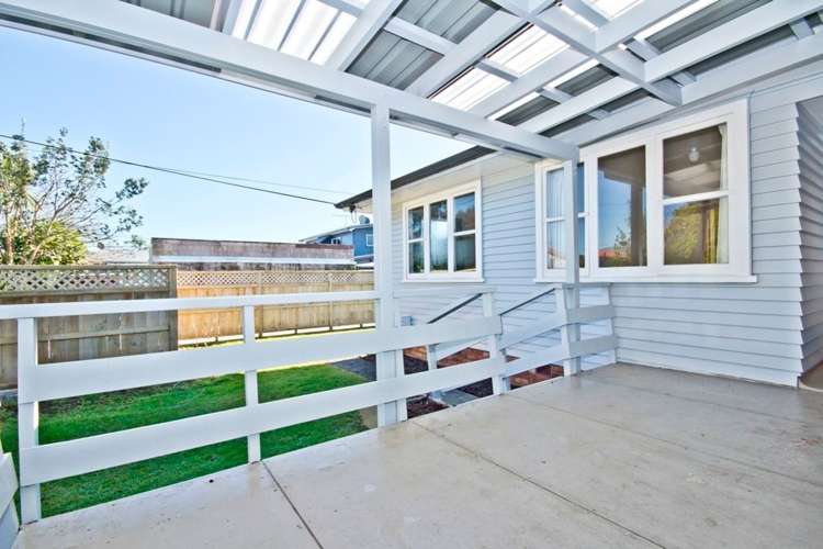 86 Sturges Road Henderson_13