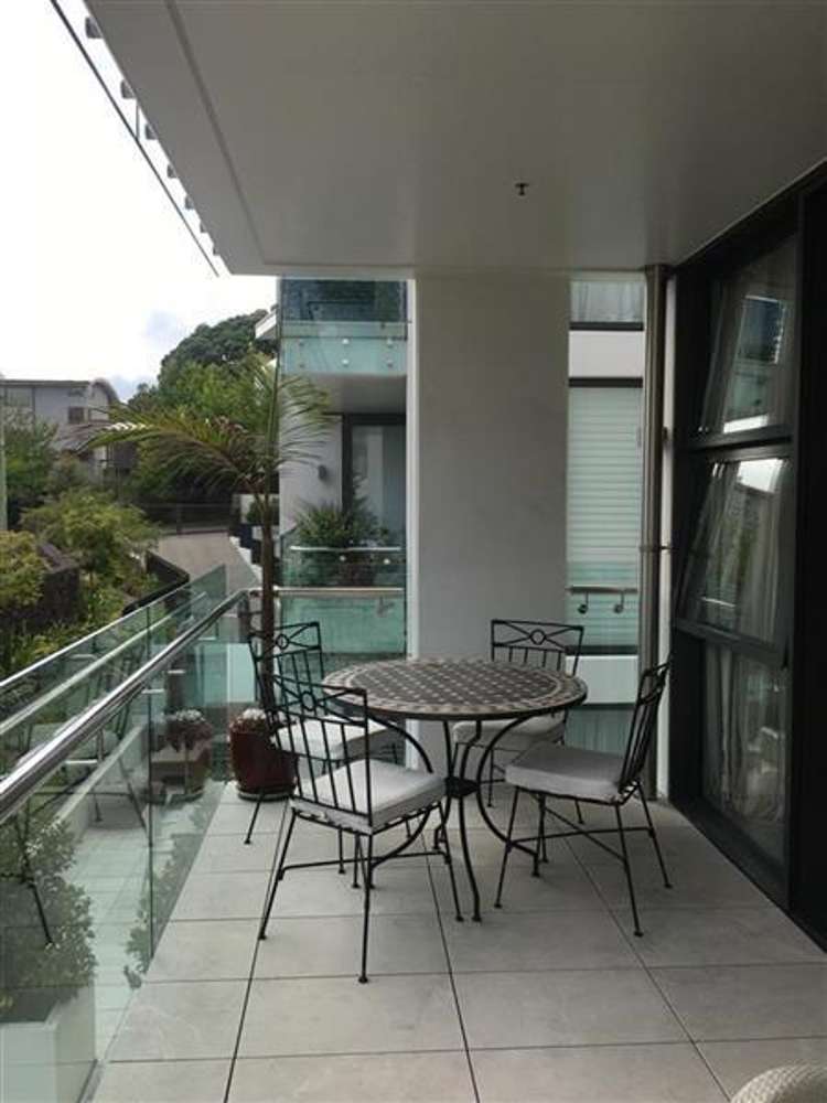 205/28 Balfour Road Parnell_4