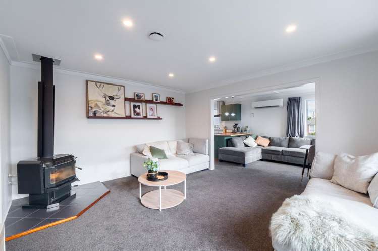 53 Conway Crescent Glengarry_6