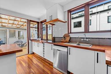 1/22 Harbour View Road_2