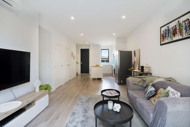 5B Beach Road Te Atatu Peninsula_9