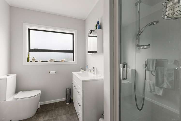 5/21 Dee Street Island Bay_9