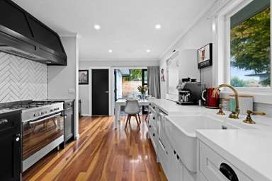 9 Elliott Crescent_1