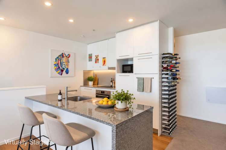 1514/2 Beach Road_1