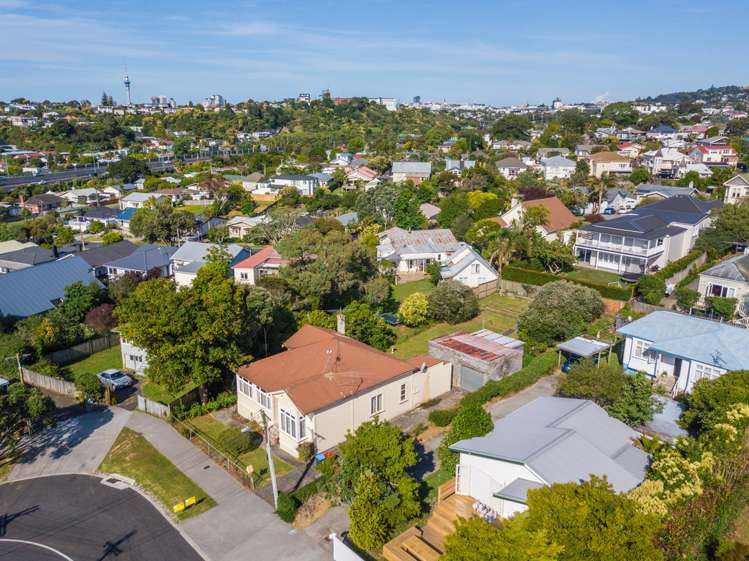 5 Derwent Street Morningside_17