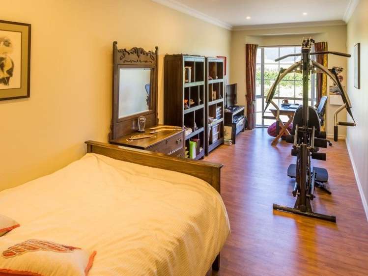 51 Coroglen Rise Pukerua Bay_16