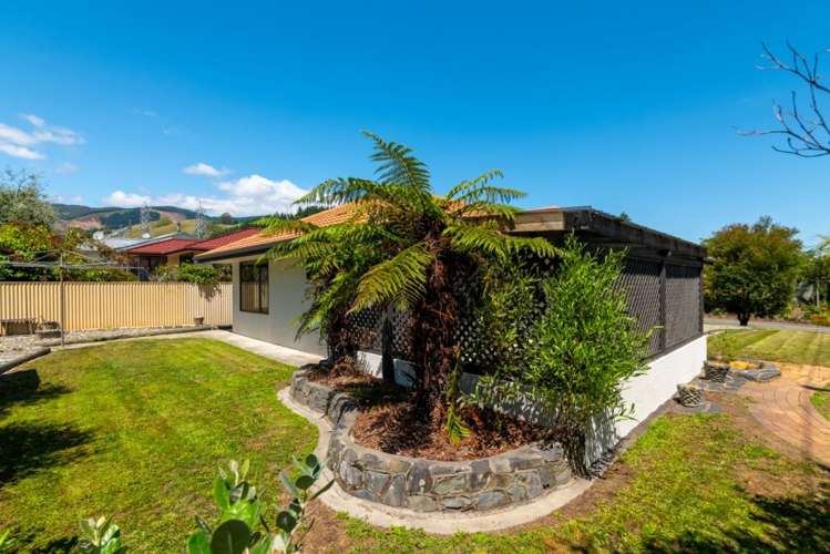 1 Parkview Place Stoke_18