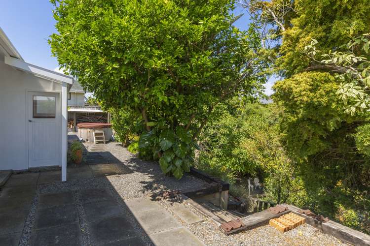 42 Queens Road Waikanae Beach_22
