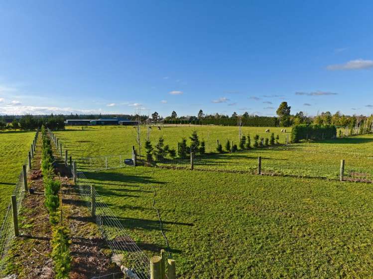 13b Mulholland Drive Darfield_20