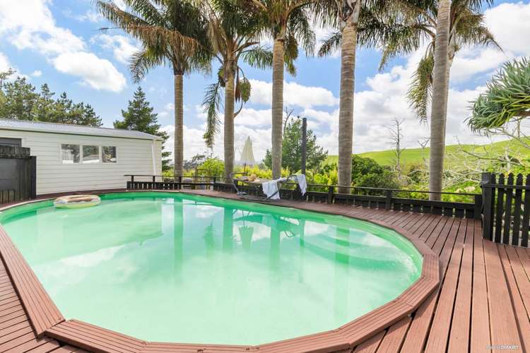 15 Kelland Road Pollok_17