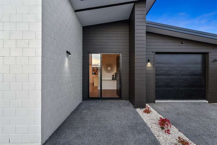 18 Ogilvie Avenue Chartwell_24