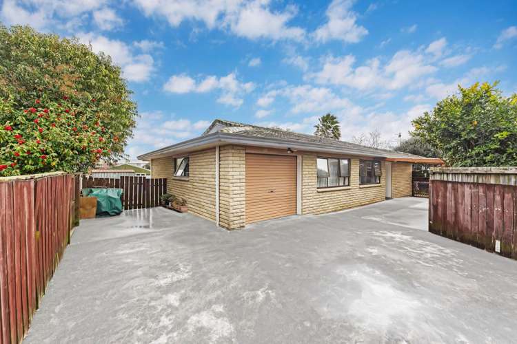 42C Hoteo Avenue_1