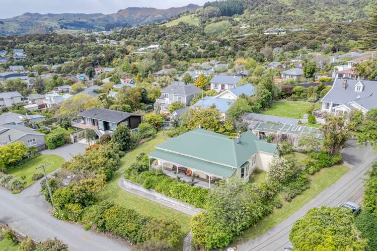 16 Aubrey Street South Akaroa_5