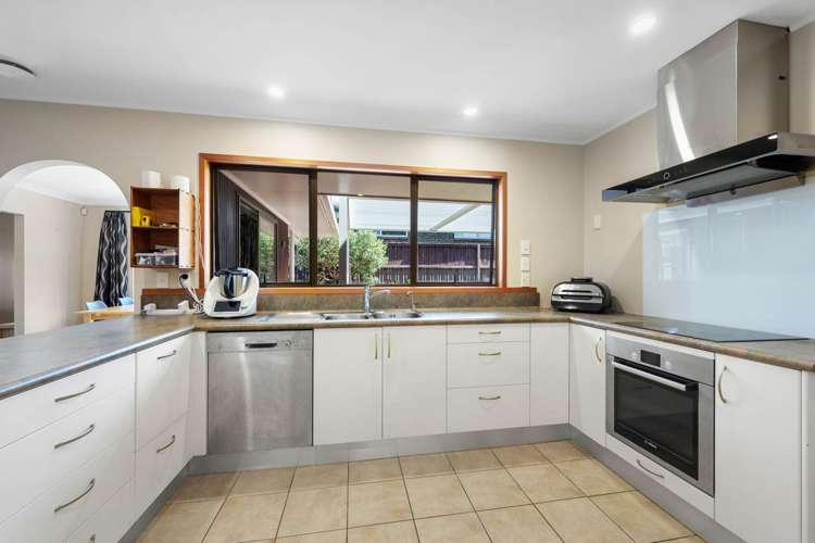 40 Luton Avenue Sunnyhills_9