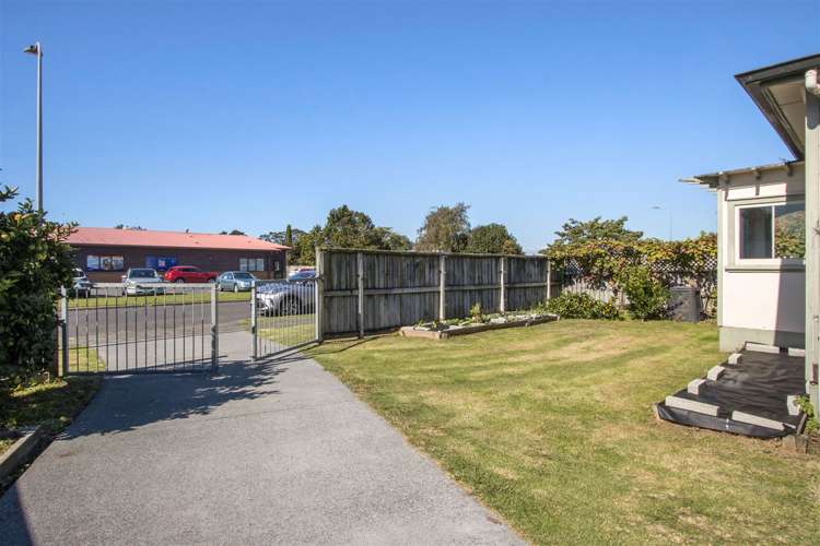 3 Clive Road Katikati_9