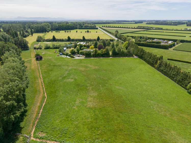 221 Methven Highway Allenton_13