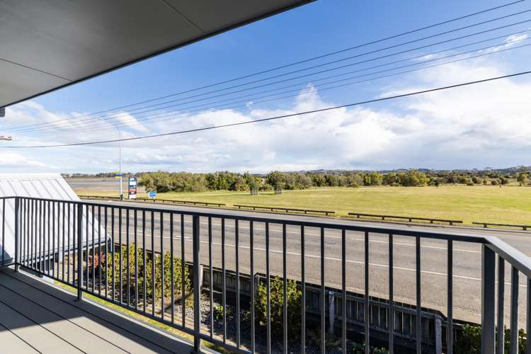 69 Meeanee Quay Westshore_5