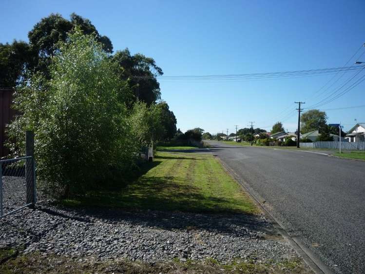 15 Wings Line Marton_13