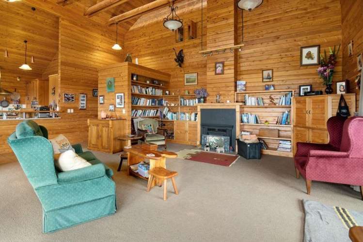 90 Matata Road Parapara_9