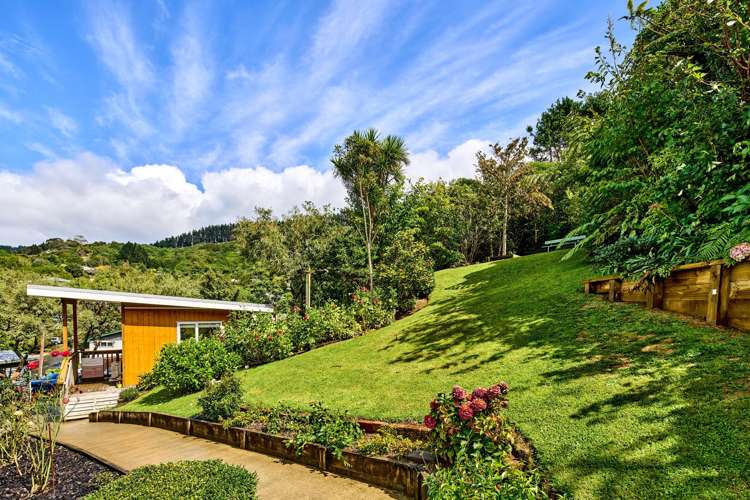 55 Chester Road Tawa_19