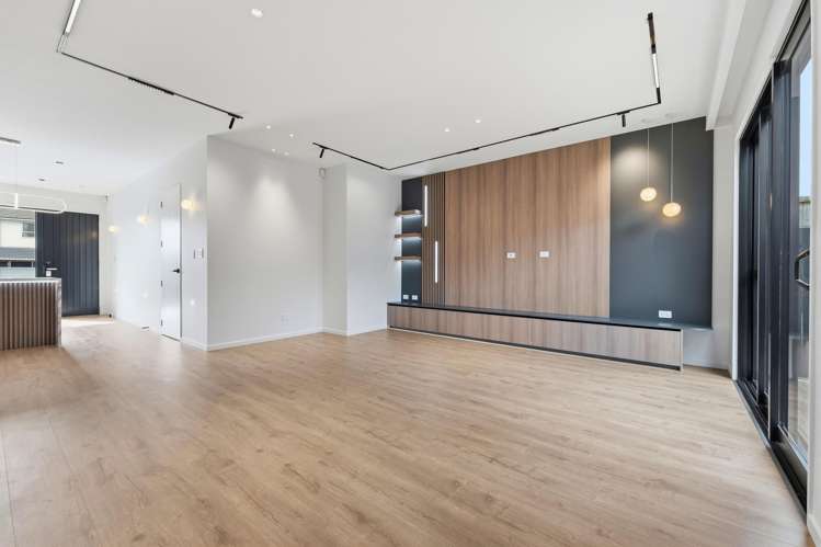 3/1 Sheralee Place Bucklands Beach_16