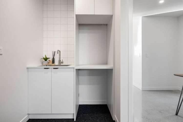 27 Whakahaumako Road Cambridge_22
