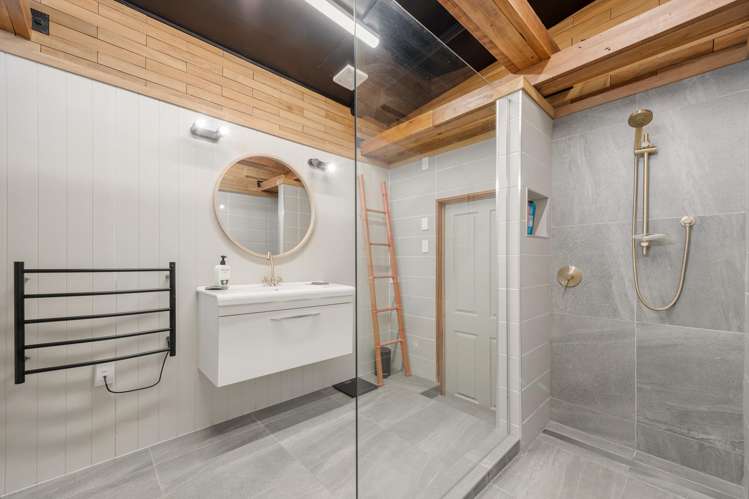 28 Huron Street Gore_11