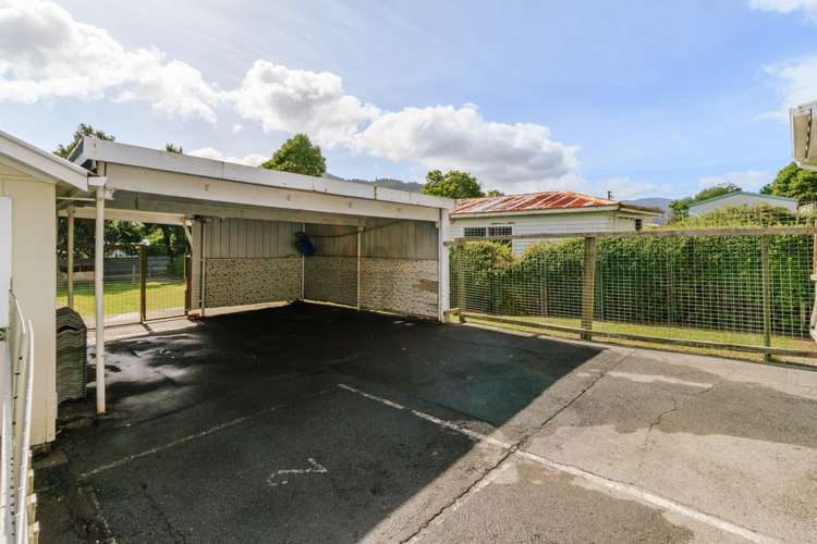 122 Wellington Road Wainuiomata_13