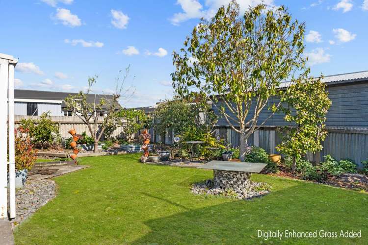 1013 Willowpark Road North Mayfair_13