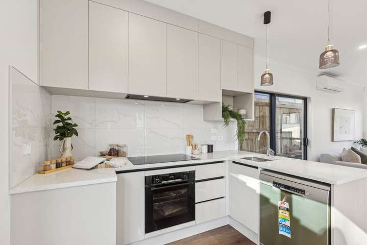 23 Melton Road Mt Wellington_26