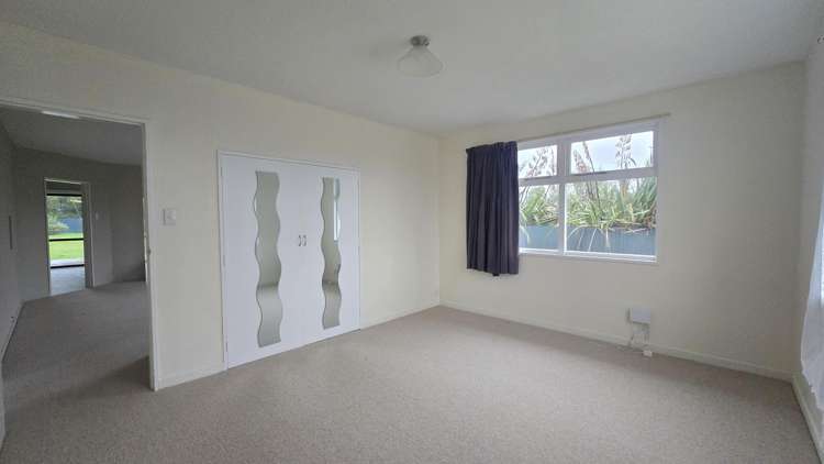 7 Roberts Street Whataroa_8