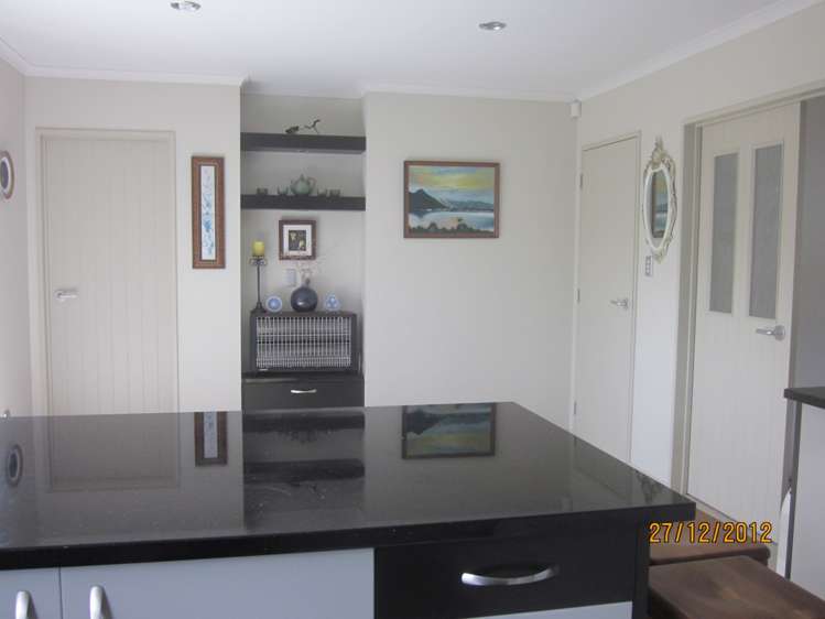 7 Noble Court Flat Bush_6