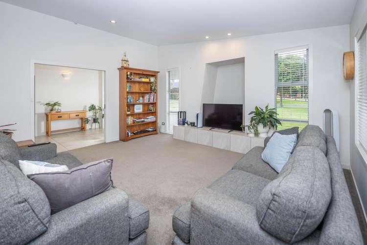 57 Ash Grove_4