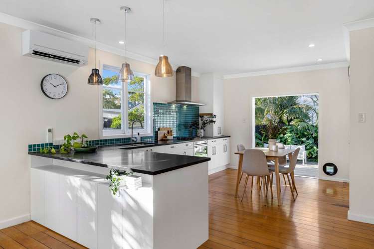 10 Arran Street Avondale_14