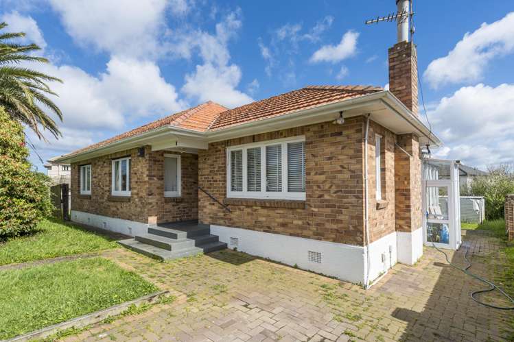 86 Mcleod Road Te Atatu South_9