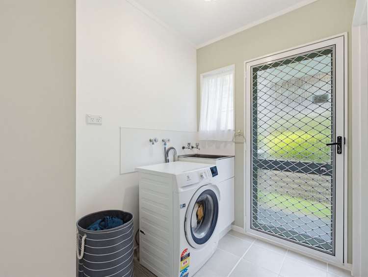 10 Dunrobbin Place Gate Pa_16