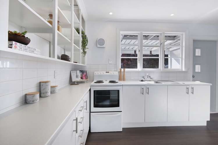 157 Pine Avenue South New Brighton_9