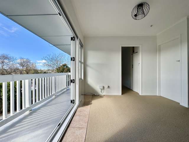 2/6 Hobday Place Meadowbank_2