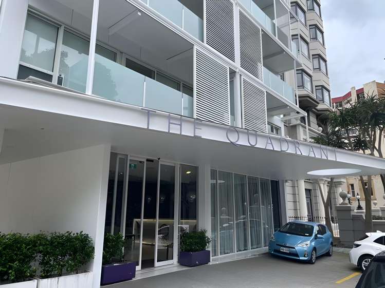1803/10 Waterloo Quadrant Auckland Central_25