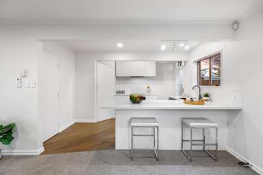 4/90 Lynwood Road_3