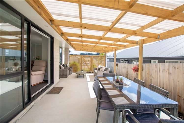 33 Rochfort Crescent Pyes Pa_13